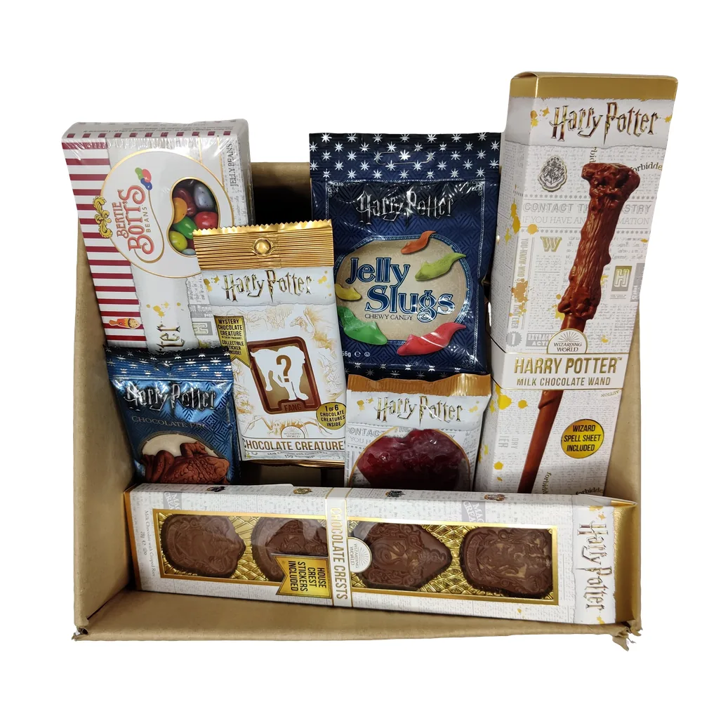 Americanbox Magique avec tous les produits Harry Potter, au moins 9 produits entre bonbons et chocolat