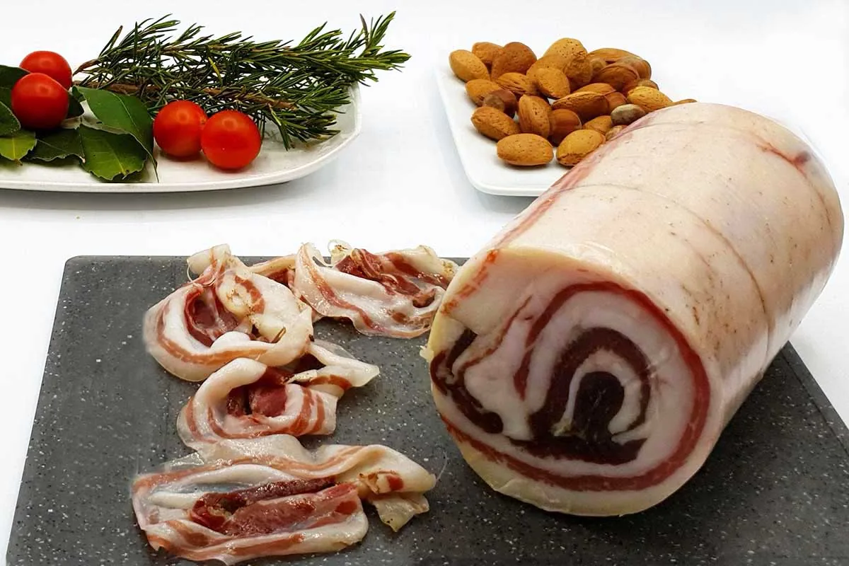 Pancetta arrotolata Cinta Senese