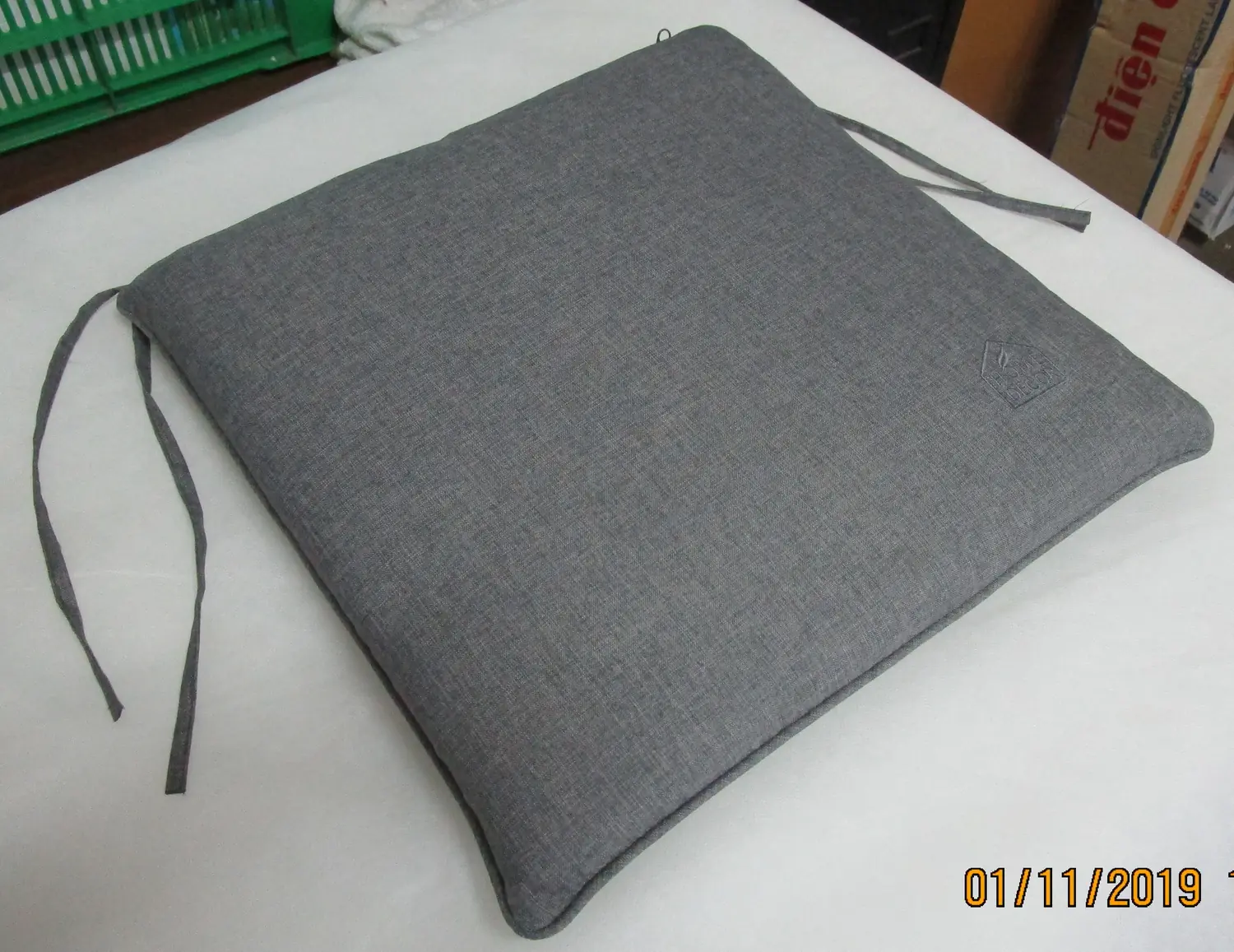 CUSCINO AMELIE 40X40 GRIGIO SCURO